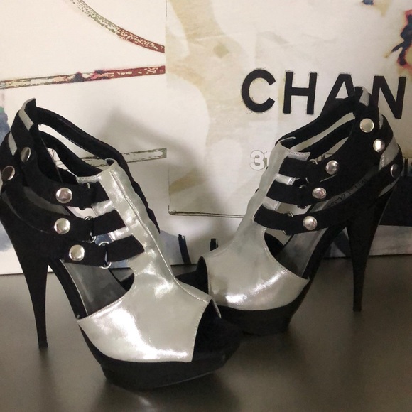 Michael Antonio Shoes - Michael Antonio Silver/Black Faux Suede Peep Toe